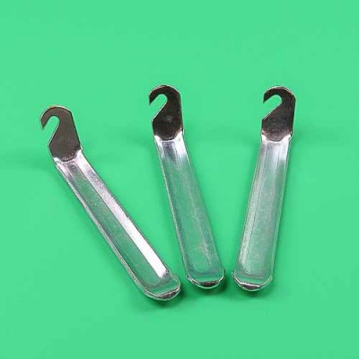 Tyre leever set